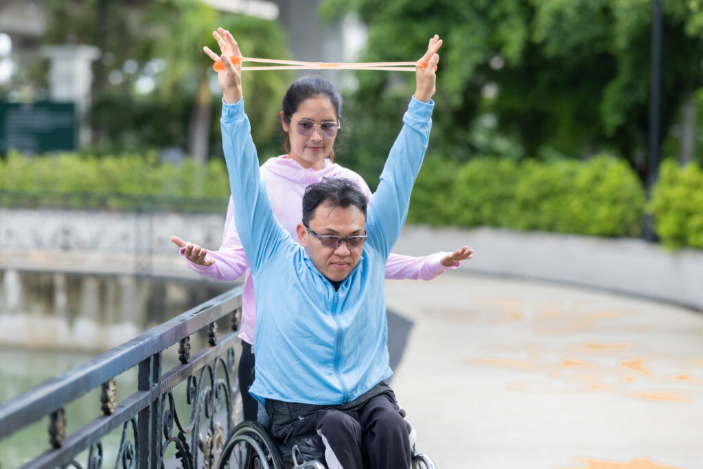 wheelchair fitness and resistance training with partner wheelchair fitness and resistance training with partner